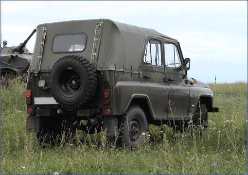 Боевой УАЗ-469